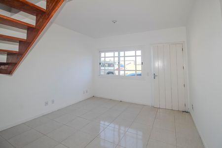 Casa de condomínio à venda com 99m², 2 quartos e 1 vagaSala
