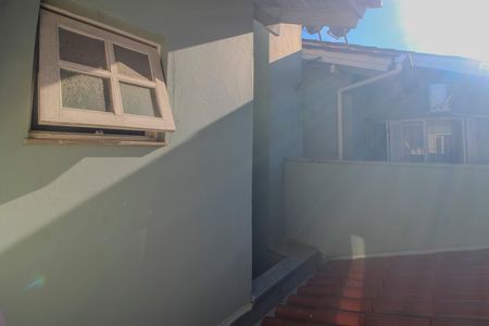 Casa de condomínio à venda com 99m², 2 quartos e 1 vagaVista
