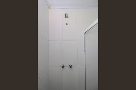 Casa de condomínio à venda com 99m², 2 quartos e 1 vagaBanheiro da Suíte