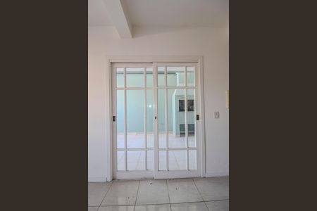 Casa de condomínio à venda com 99m², 2 quartos e 1 vagaSala