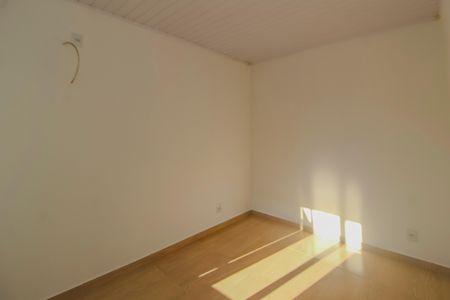 Casa de condomínio à venda com 99m², 2 quartos e 1 vagaQuarto