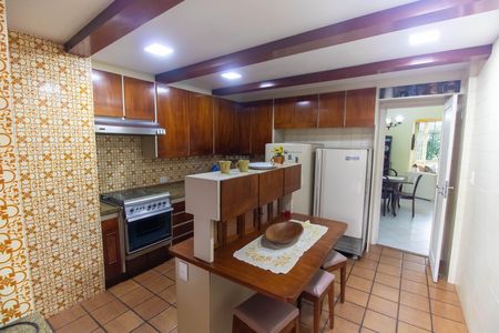 Apartamento à venda com 145m², 3 quartos e 1 vagaCozinha