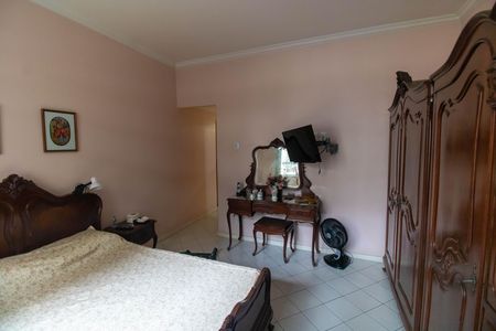 Apartamento à venda com 145m², 3 quartos e 1 vagaSuíte 