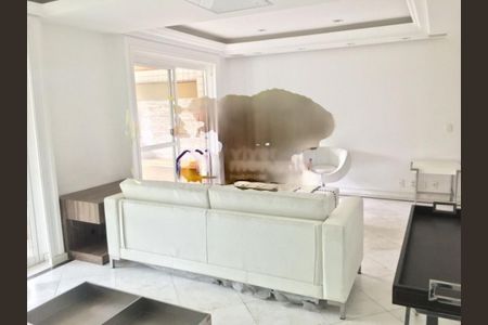 Apartamento para alugar com 193m², 3 quartos e 4 vagas