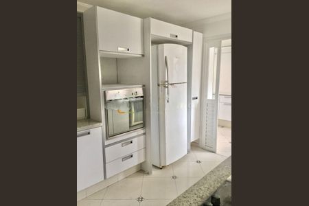 Apartamento para alugar com 193m², 3 quartos e 4 vagas