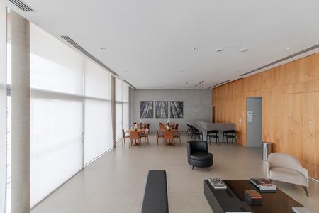 Apartamento à venda com 84m², 2 quartos e 2 vagas Apartamento à venda com 84m², 2 quartos e 2 vagasSalão de Festas