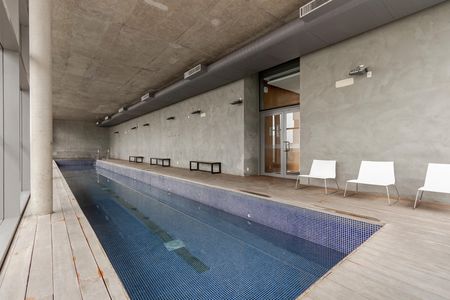 Apartamento à venda com 84m², 2 quartos e 2 vagas Apartamento à venda com 84m², 2 quartos e 2 vagasPiscina