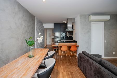 Apartamento à venda com 84m², 2 quartos e 2 vagas Apartamento à venda com 84m², 2 quartos e 2 vagasSala