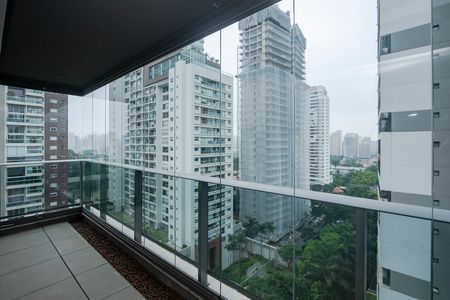 Apartamento à venda com 84m², 2 quartos e 2 vagas Apartamento à venda com 84m², 2 quartos e 2 vagasVaranda