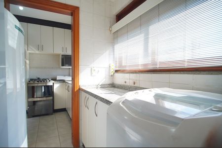 Apartamento para alugar com 83m², 2 quartos e 1 vagaÁrea de Serviço
