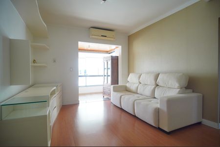 Sala de apartamento à venda com 2 quartos, 83m² em Morro do Espelho, São Leopoldo