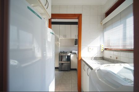 Apartamento para alugar com 83m², 2 quartos e 1 vagaÁrea de Serviço