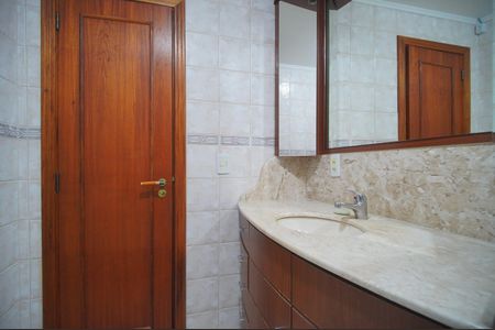 Apartamento para alugar com 83m², 2 quartos e 1 vagaBanheiro