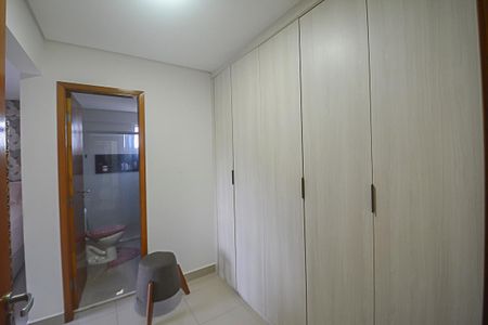 Apartamento à venda com 135m², 3 quartos e 3 vagas Apartamento à venda com 135m², 3 quartos e 3 vagasSuíte 3