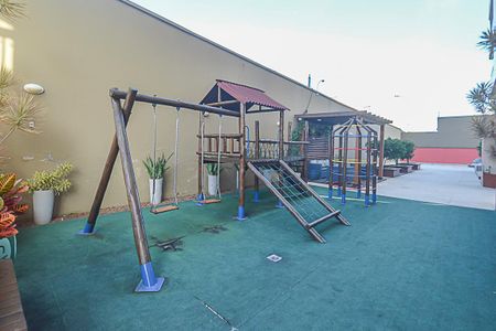 Apartamento à venda com 135m², 3 quartos e 3 vagas Apartamento à venda com 135m², 3 quartos e 3 vagasÁrea comum - Playground