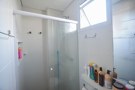 Apartamento à venda com 135m², 3 quartos e 3 vagas Apartamento à venda com 135m², 3 quartos e 3 vagasBanheiro da Suíte