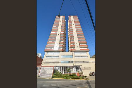 Apartamento à venda com 135m², 3 quartos e 3 vagas Apartamento à venda com 135m², 3 quartos e 3 vagasFachada e portaria
