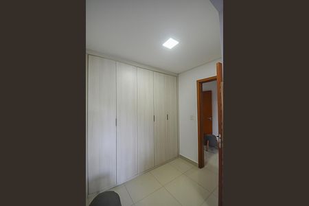 Apartamento à venda com 135m², 3 quartos e 3 vagas Apartamento à venda com 135m², 3 quartos e 3 vagasSuíte 3