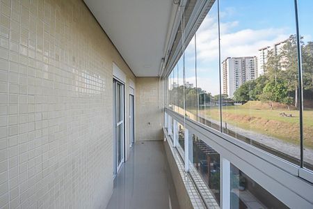 Apartamento à venda com 135m², 3 quartos e 3 vagas Apartamento à venda com 135m², 3 quartos e 3 vagasSacada da Suítes