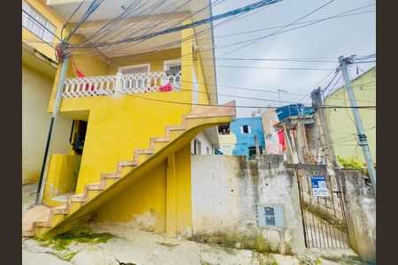 Casa para alugar com 56m², 2 quartos e sem vaga Casa para alugar com 56m², 2 quartos e sem vagaPlaca instalada na fachada do imóvel