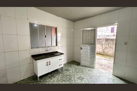 Sala/Cozinha de casa para alugar com 2 quartos, 56m² em Parque Sao Miguel, Guarulhos