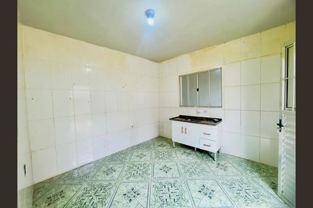Casa para alugar com 56m², 2 quartos e sem vaga Casa para alugar com 56m², 2 quartos e sem vagaCozinha