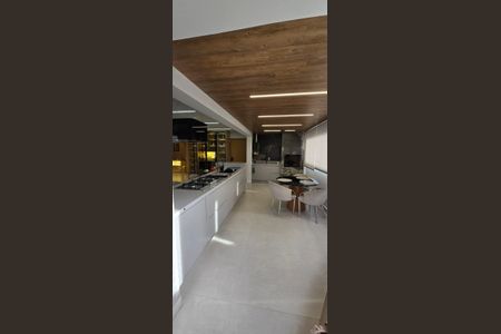 Apartamento à venda com 240m², 3 quartos e 4 vagas Apartamento à venda com 240m², 3 quartos e 4 vagasCozinha
