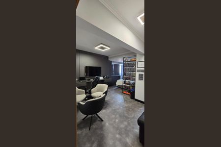Apartamento à venda com 240m², 3 quartos e 4 vagas Apartamento à venda com 240m², 3 quartos e 4 vagasÁrea de Serviço