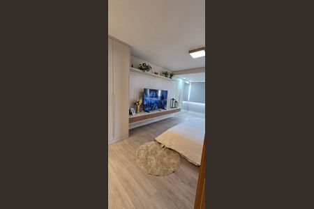 Apartamento à venda com 240m², 3 quartos e 4 vagas Apartamento à venda com 240m², 3 quartos e 4 vagasQuarto 1