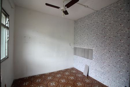 Quarto 1 de apartamento para alugar com 2 quartos, 62m² em Taquara, Rio de Janeiro