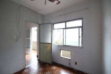 Quarto 1 de apartamento para alugar com 2 quartos, 62m² em Taquara, Rio de Janeiro