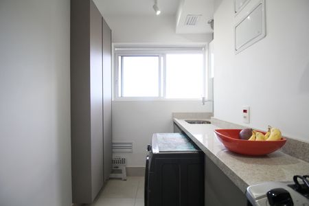 Apartamento para alugar com 73m², 2 quartos e 1 vagaÁrea de Serviço