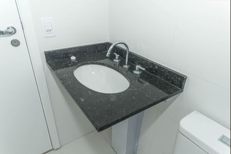 Apartamento à venda com 144m², 2 quartos e 1 vagaBanheiro da Suíte