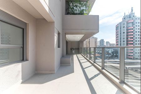 Apartamento à venda com 144m², 2 quartos e 1 vagaVaranda