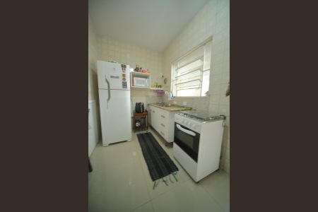 Casa à venda com 102m², 2 quartos e 1 vagaCozinha 
