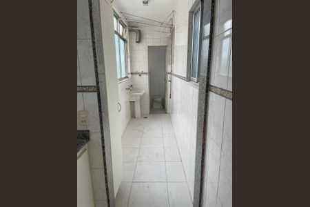 Apartamento à venda com 89m², 3 quartos e 1 vaga Apartamento à venda com 89m², 3 quartos e 1 vagaBanheiro