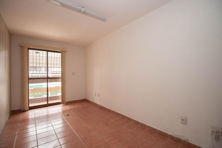Sala de kitnet/studio para alugar com 1 quarto, 44m² em Shcgn, Brasília