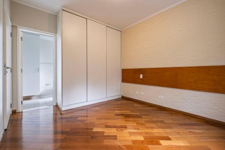 Apartamento para alugar com 138m², 2 quartos e 1 vagaSuíte