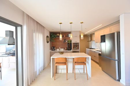 Apartamento à venda com 133m², 3 quartos e 2 vagas Apartamento à venda com 133m², 3 quartos e 2 vagasSala