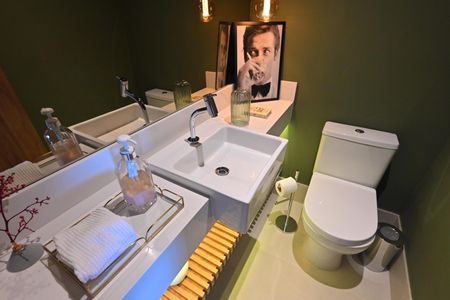 Apartamento à venda com 133m², 3 quartos e 2 vagas Apartamento à venda com 133m², 3 quartos e 2 vagasLavabo