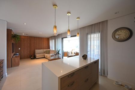 Apartamento à venda com 133m², 3 quartos e 2 vagas Apartamento à venda com 133m², 3 quartos e 2 vagasSala