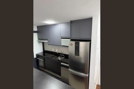 Cozinha de apartamento à venda com 3 quartos, 75m² em Pompeia, São Paulo