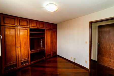 Apartamento à venda com 110m², 3 quartos e 2 vagas Apartamento à venda com 110m², 3 quartos e 2 vagasQuarto