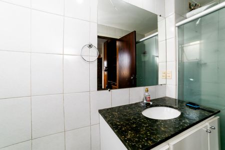 Apartamento à venda com 110m², 3 quartos e 2 vagas Apartamento à venda com 110m², 3 quartos e 2 vagasBanheiro da Suíte