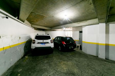 Apartamento à venda com 110m², 3 quartos e 2 vagas Apartamento à venda com 110m², 3 quartos e 2 vagasGaragem