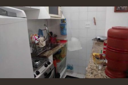 Apartamento à venda com 34m², 1 quarto e sem vaga