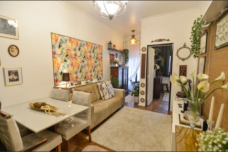 Apartamento à venda com 75m², 2 quartos e sem vaga Apartamento à venda com 75m², 2 quartos e sem vagaSala