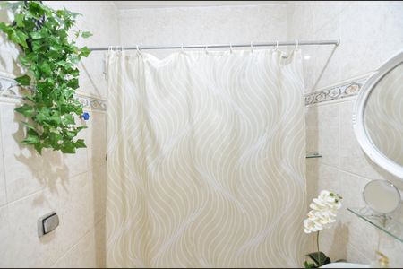 Apartamento à venda com 75m², 2 quartos e sem vaga Apartamento à venda com 75m², 2 quartos e sem vagaBanheiro