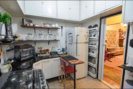 Apartamento à venda com 75m², 2 quartos e sem vaga Apartamento à venda com 75m², 2 quartos e sem vagaCozinha