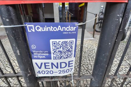 Apartamento à venda com 75m², 2 quartos e sem vaga Apartamento à venda com 75m², 2 quartos e sem vagaFachada